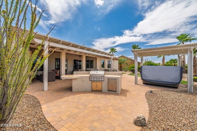 4656 W AZTEC Drive, Eloy, AZ 85131