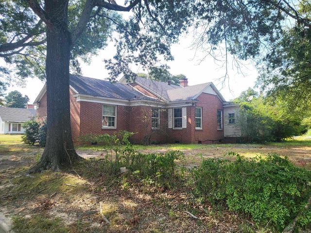 1707 S Oak Street, Pine Bluff, AR 71601