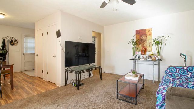 3100 11TH Avenue, Council Bluffs, IA 51501