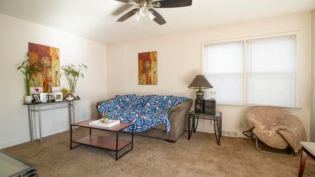 3100 11TH Avenue, Council Bluffs, IA 51501