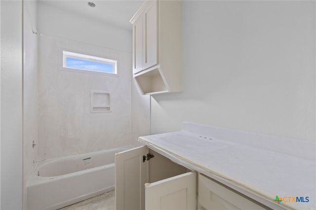 7913 Rock Crest Drive, Moody, TX 76557
