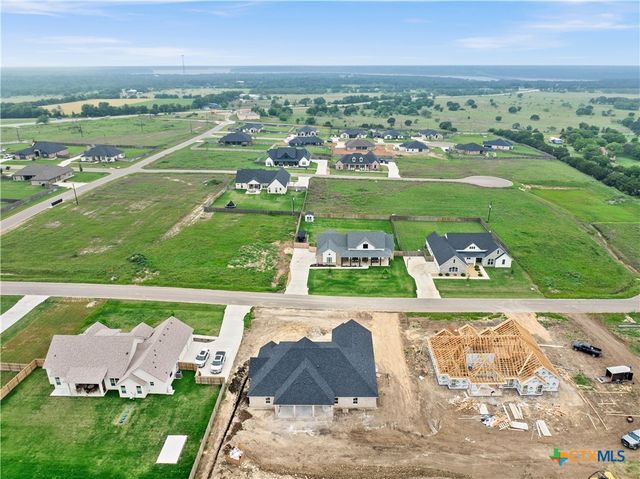 7913 Rock Crest Drive, Moody, TX 76557