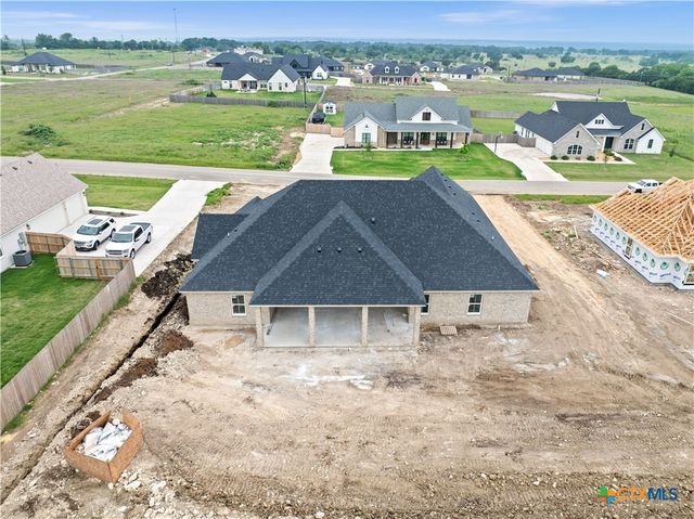 7913 Rock Crest Drive, Moody, TX 76557