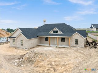7913 Rock Crest Drive, Moody, TX 76557