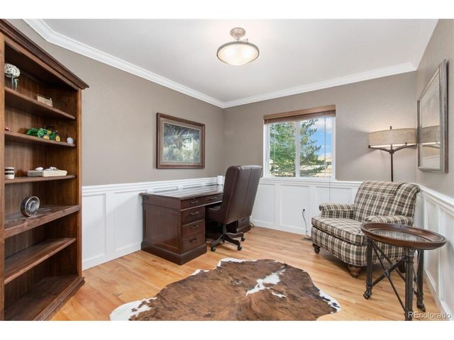 5714 Bluff Ln, Loveland, CO 80537