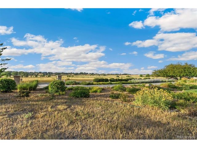 5714 Bluff Ln, Loveland, CO 80537