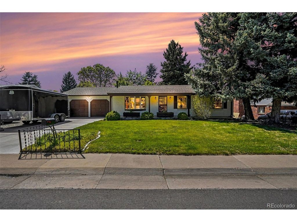 7539 Pierce St, Arvada, CO 80003