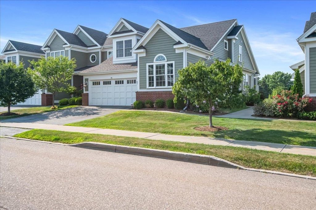 81 Maidstone Lane, Williston, VT 05495
