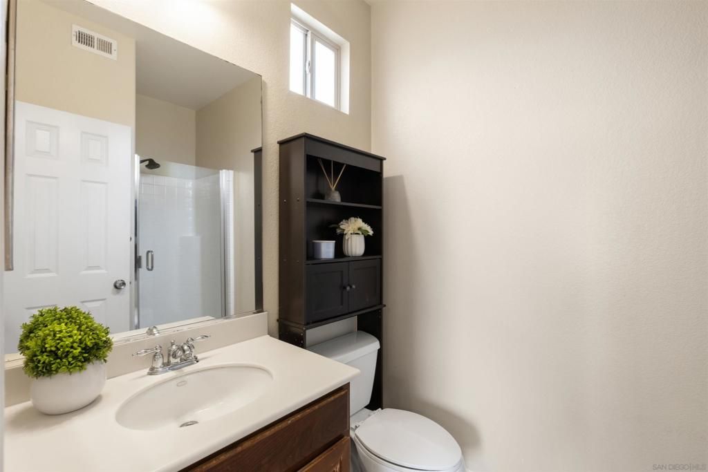 Image 2 of property listing at 2281 Huntington Point Rd 139, Chula Vista, CA 91914