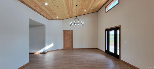313 Country Court, Loogootee, IN 47553