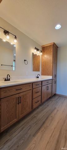 313 Country Court, Loogootee, IN 47553