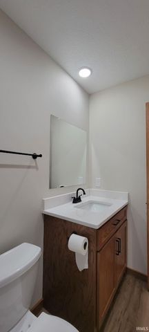 313 Country Court, Loogootee, IN 47553