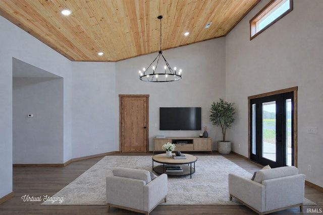 313 Country Court, Loogootee, IN 47553