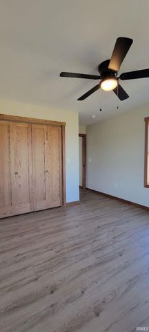 313 Country Court, Loogootee, IN 47553