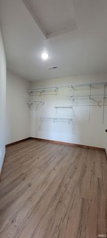313 Country Court, Loogootee, IN 47553