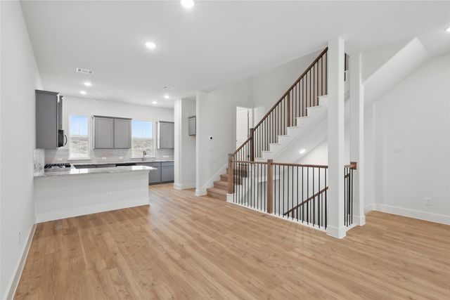 825 Heights Way, Plano, TX 75075