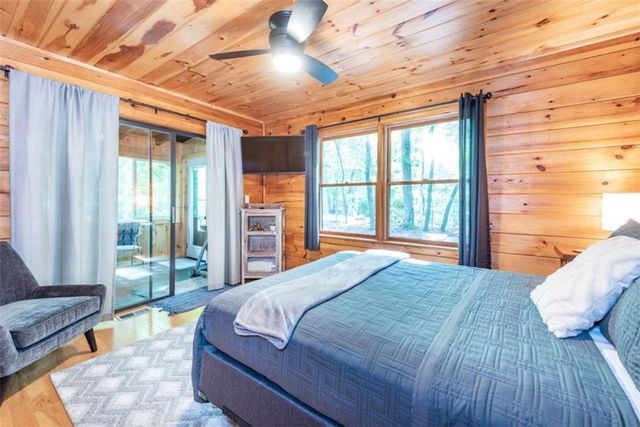 30 Maxwell Lane, Blue Ridge, GA 30513