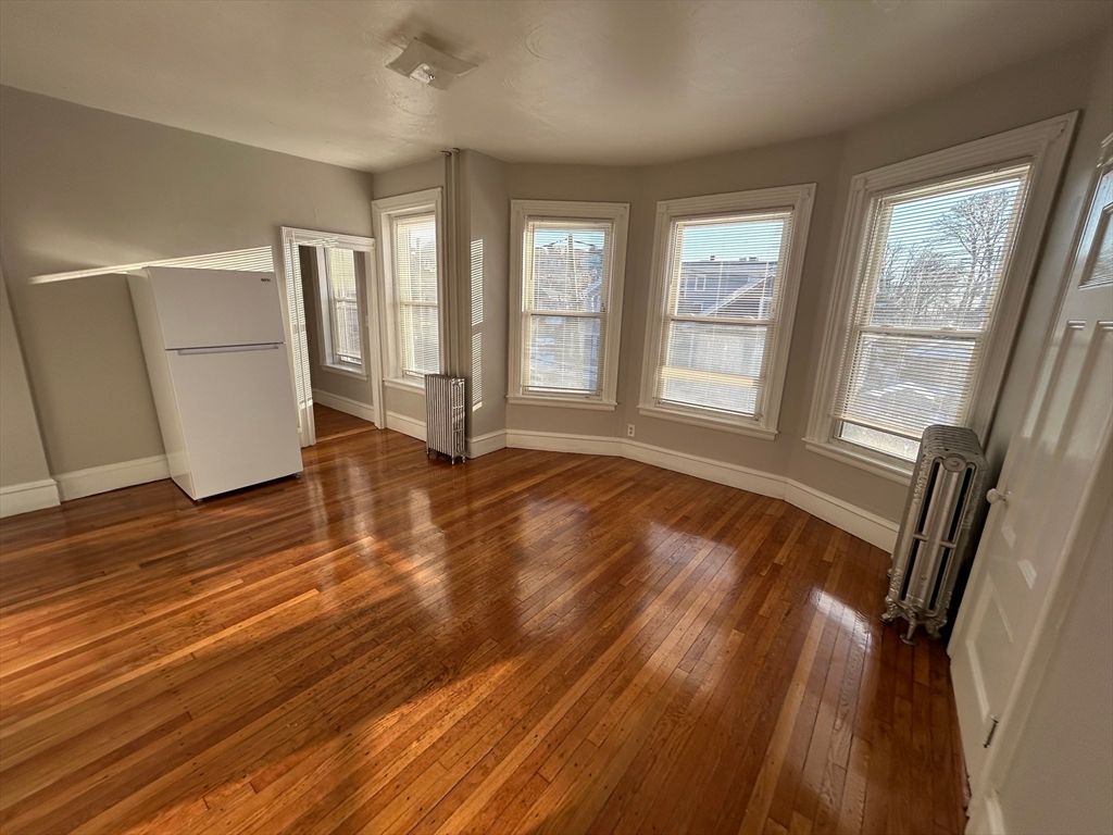 78 Washington 2, Chelsea, MA 02150