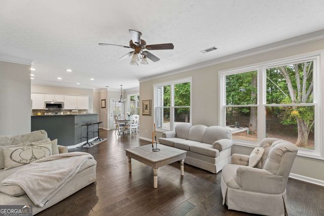 3899 Lake Ruby Lane, Suwanee, GA 30024