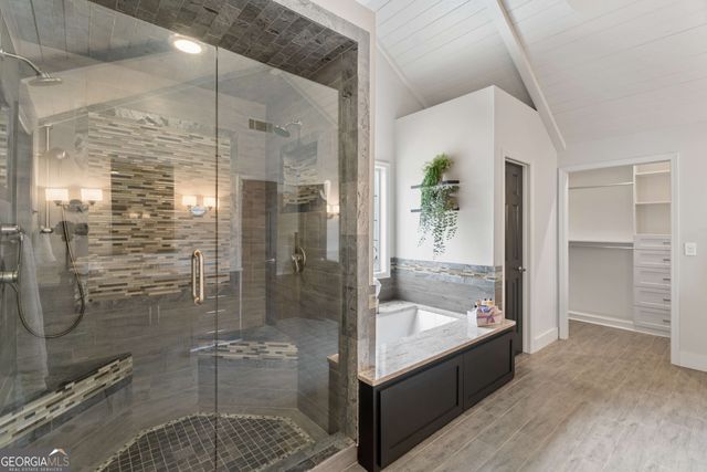 3899 Lake Ruby Lane, Suwanee, GA 30024