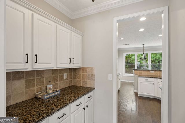 3899 Lake Ruby Lane, Suwanee, GA 30024
