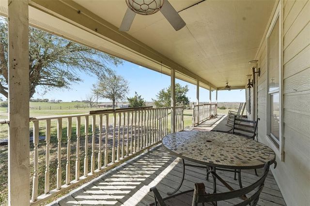8515 Sandy Hill Road, Brenham, TX 77833