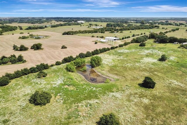 8515 Sandy Hill Road, Brenham, TX 77833