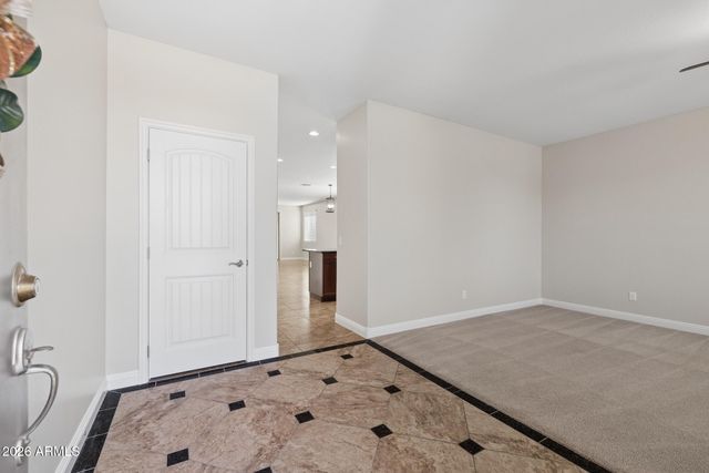 1028 W SANTA GERTRUDIS Trail, San Tan Valley, AZ 85143