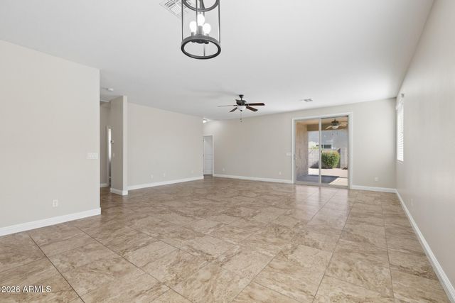 1028 W SANTA GERTRUDIS Trail, San Tan Valley, AZ 85143