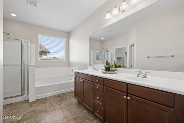 1028 W SANTA GERTRUDIS Trail, San Tan Valley, AZ 85143
