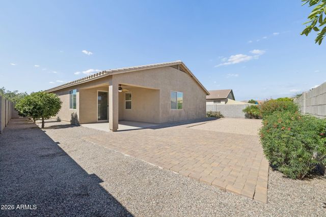 1028 W SANTA GERTRUDIS Trail, San Tan Valley, AZ 85143