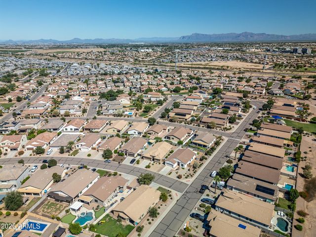 1028 W SANTA GERTRUDIS Trail, San Tan Valley, AZ 85143