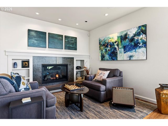 218 SEA CREST Pl, Otter Rock, OR 97369