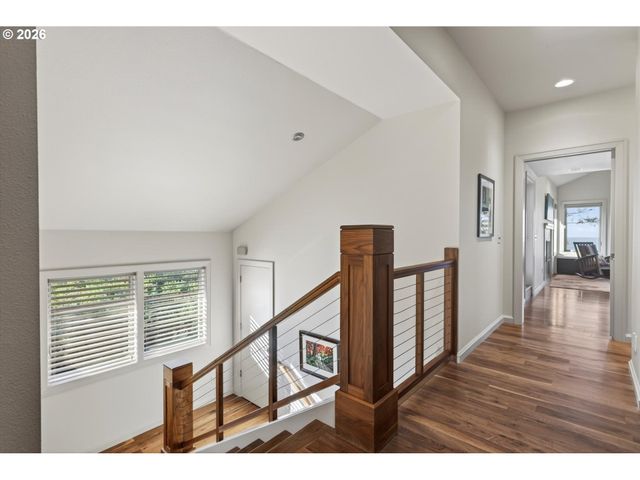 218 SEA CREST Pl, Otter Rock, OR 97369