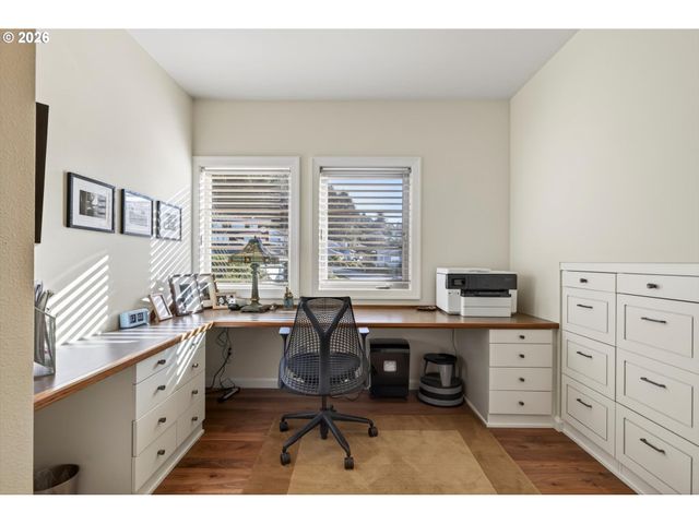 218 SEA CREST Pl, Otter Rock, OR 97369