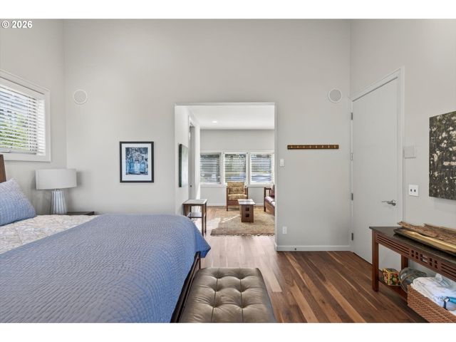 218 SEA CREST Pl, Otter Rock, OR 97369