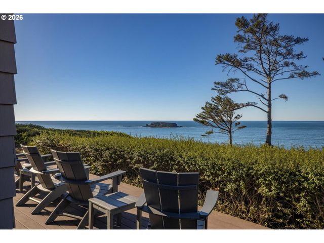 218 SEA CREST Pl, Otter Rock, OR 97369