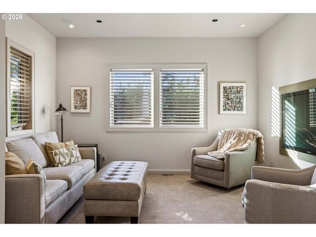 218 SEA CREST Pl, Otter Rock, OR 97369