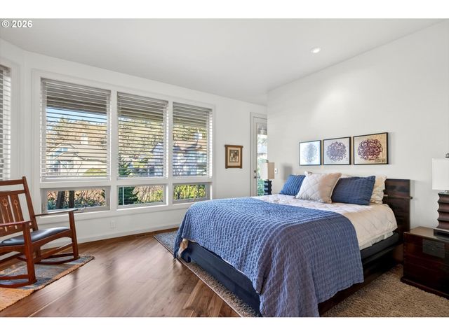 218 SEA CREST Pl, Otter Rock, OR 97369