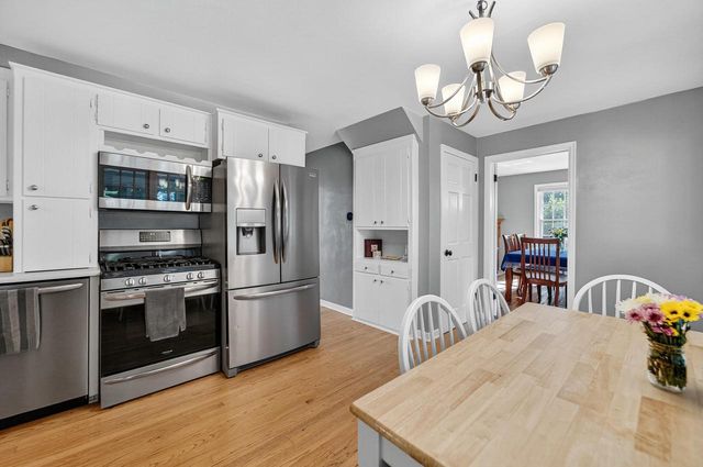 333 County Road B, Stoughton, WI 53589