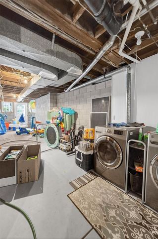 333 County Road B, Stoughton, WI 53589