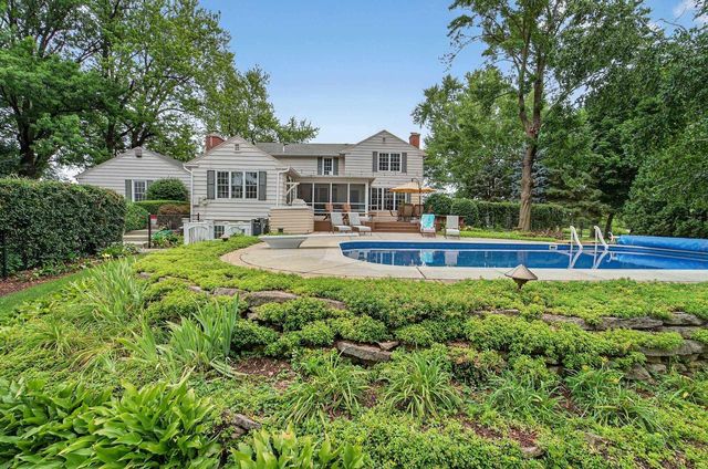 333 County Road B, Stoughton, WI 53589