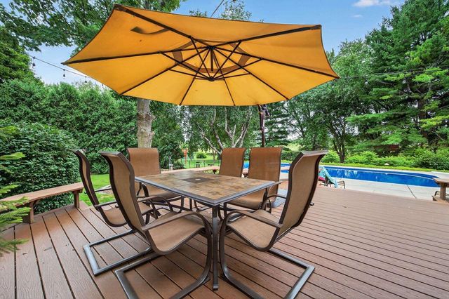 333 County Road B, Stoughton, WI 53589