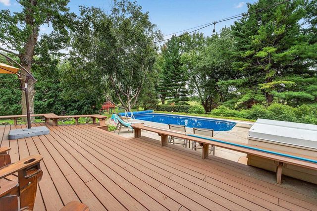 333 County Road B, Stoughton, WI 53589