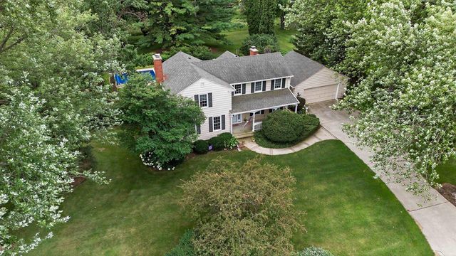 333 County Road B, Stoughton, WI 53589