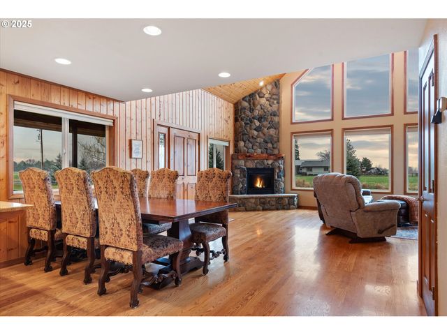 62123 Chandler Loop, La Grande, OR 97850