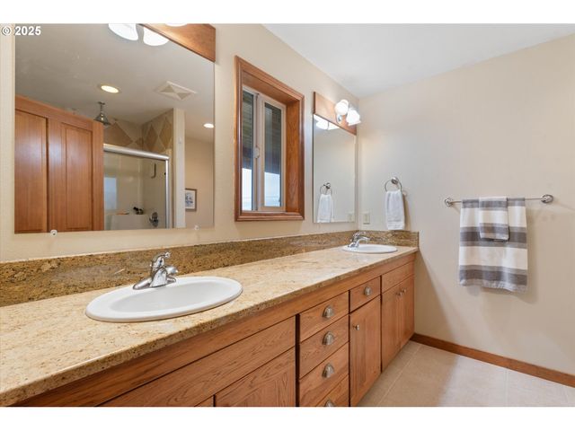 62123 Chandler Loop, La Grande, OR 97850