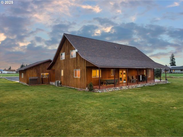 62123 Chandler Loop, La Grande, OR 97850