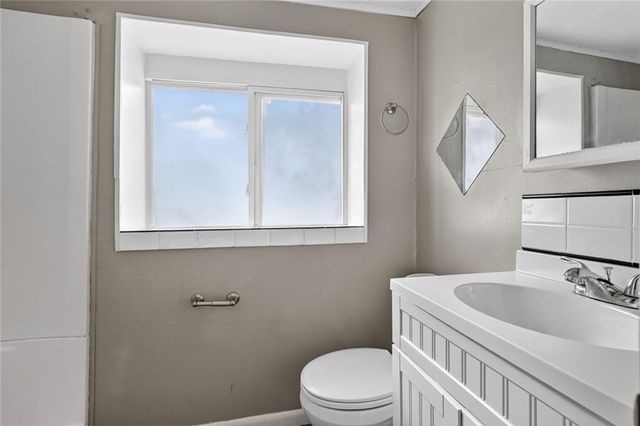 303 NE 109 Terrace, Kansas City, MO 64155