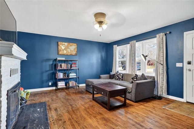 303 NE 109 Terrace, Kansas City, MO 64155